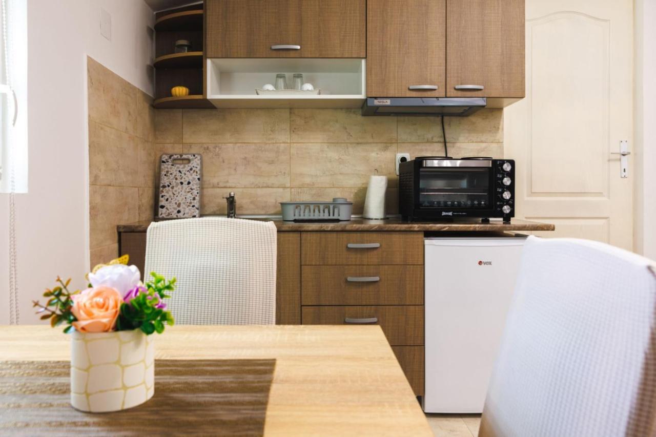Apartmani Dordevic Golubac Exterior foto