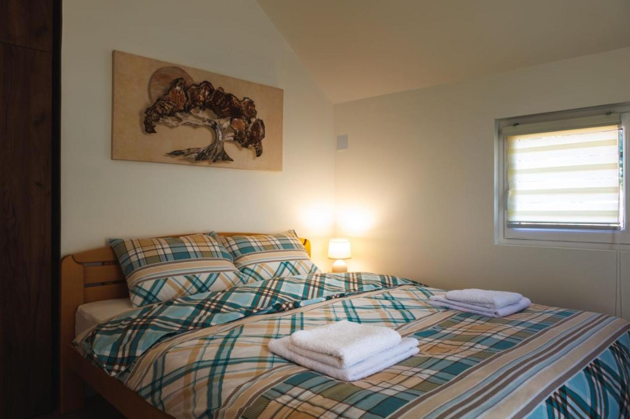 Apartmani Dordevic Golubac Exterior foto
